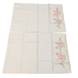Vintage Embroidered Pillowcases Set 2 Floral Crochet Trim Standard Cottage Queen